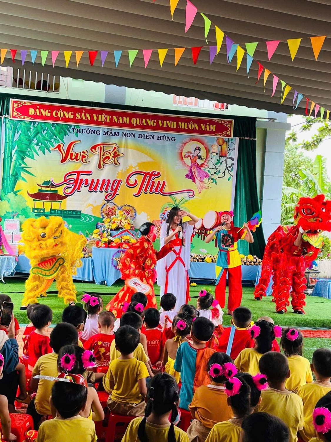 Trường Mầm Non Diễn Hùng: Tổ chức Tết Trung Thu
